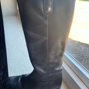 Frye woman’s boots